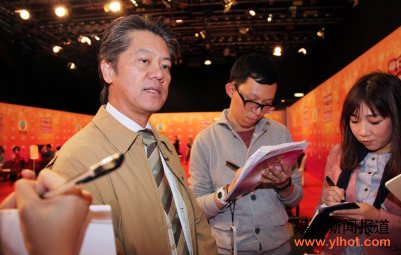 陈家扬接受采访